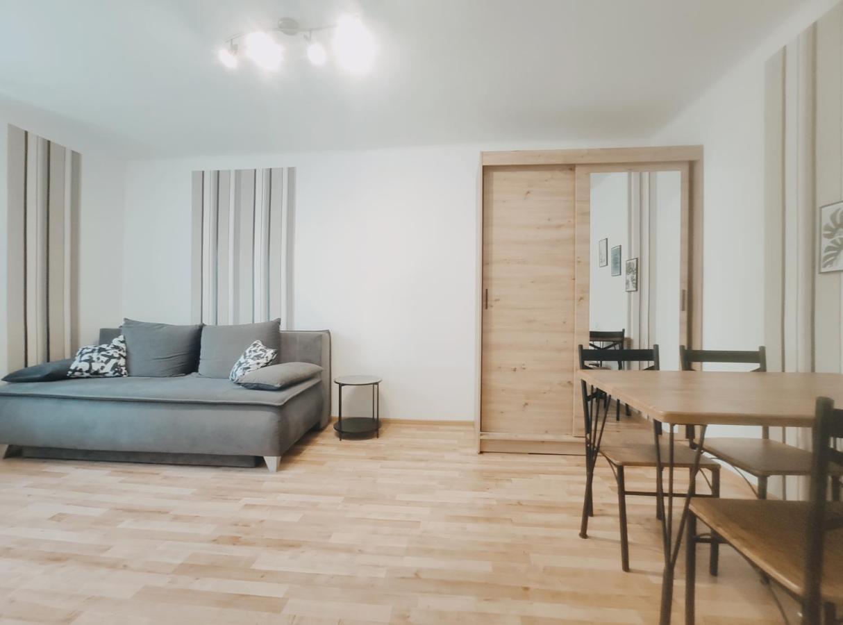 Pielegniarek 5 By Homeprime Cracovie Extérieur photo